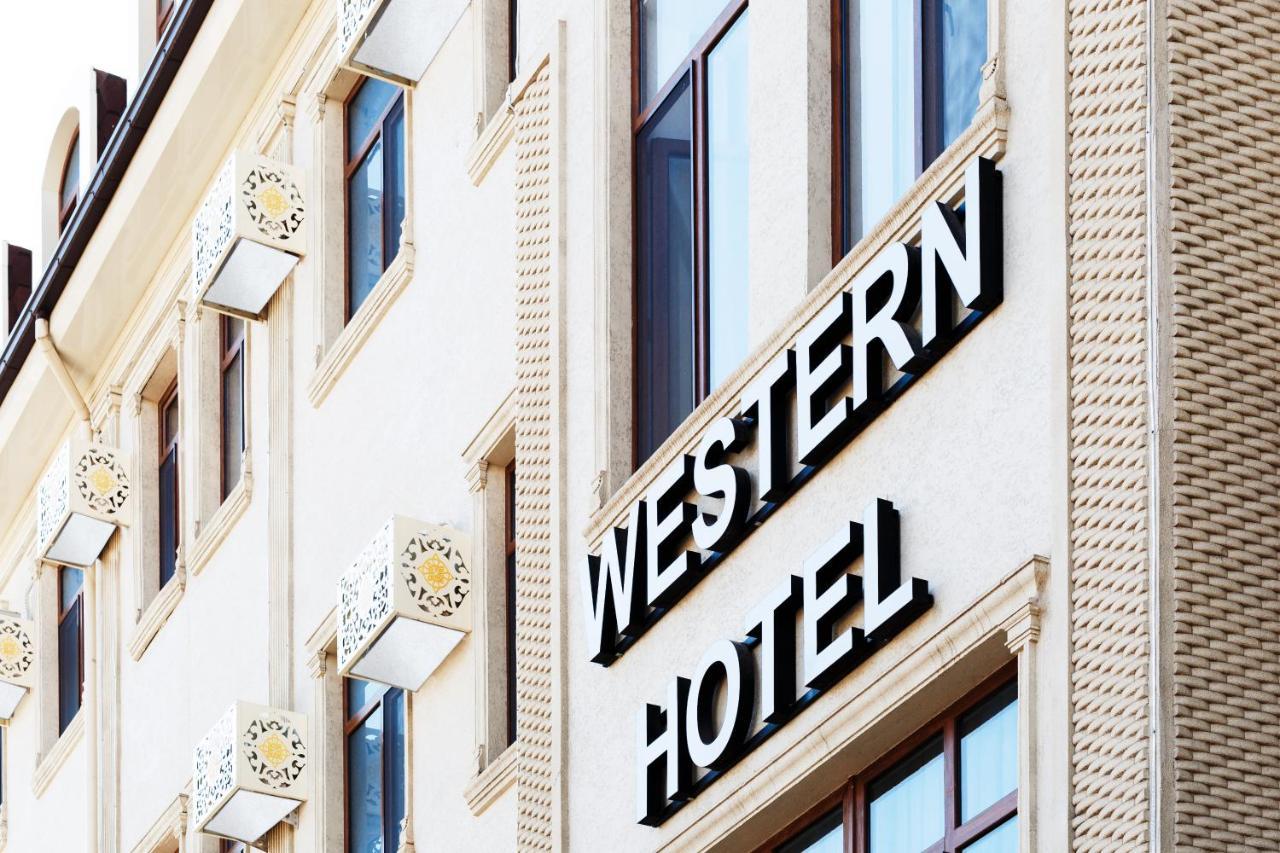 Western Suites Hotel Tasjkent Eksteriør bilde
