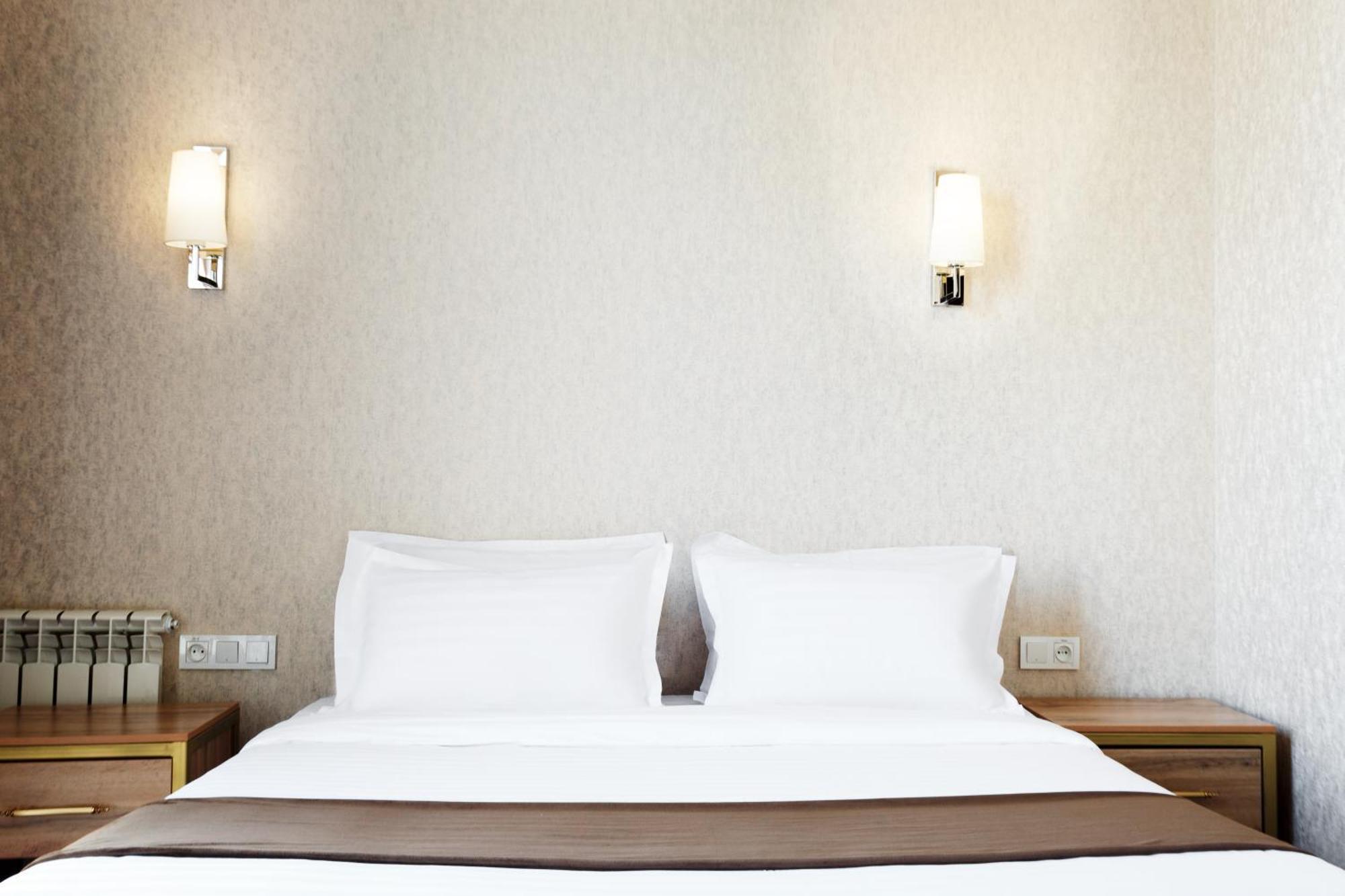 Western Suites Hotel Tasjkent Eksteriør bilde